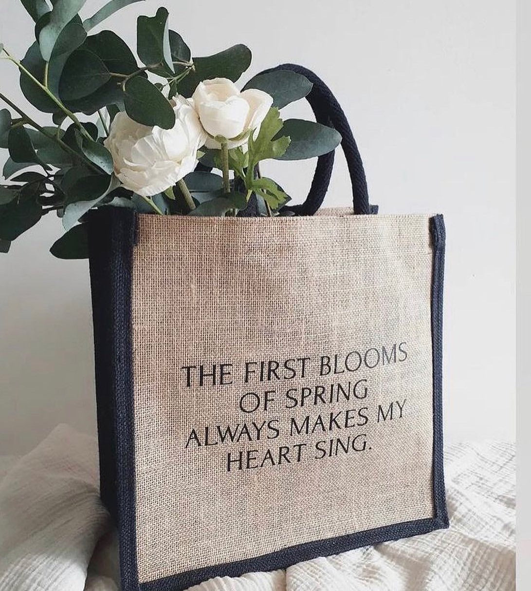 The first blooms of spring - jute bag